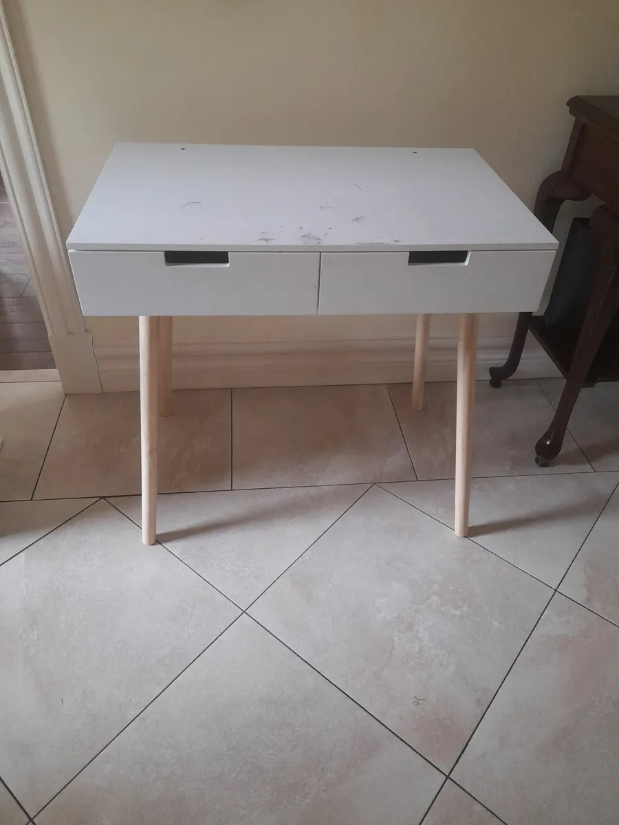 bed room furniture - Image 2