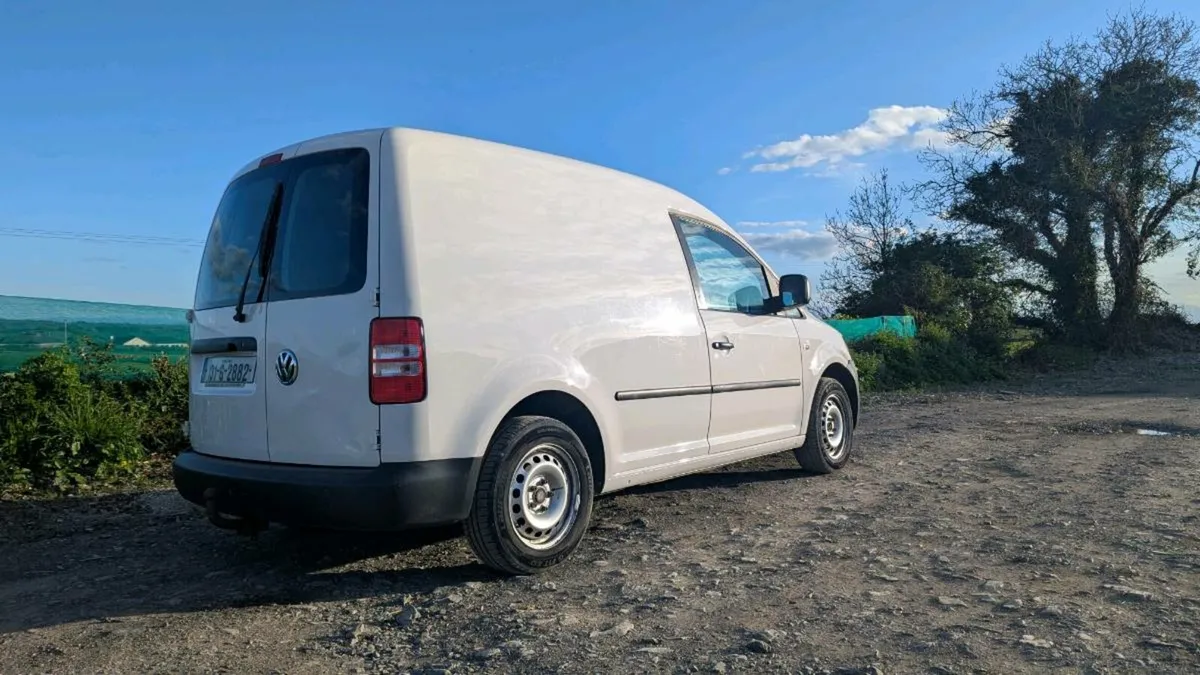 VW Caddy - Image 4