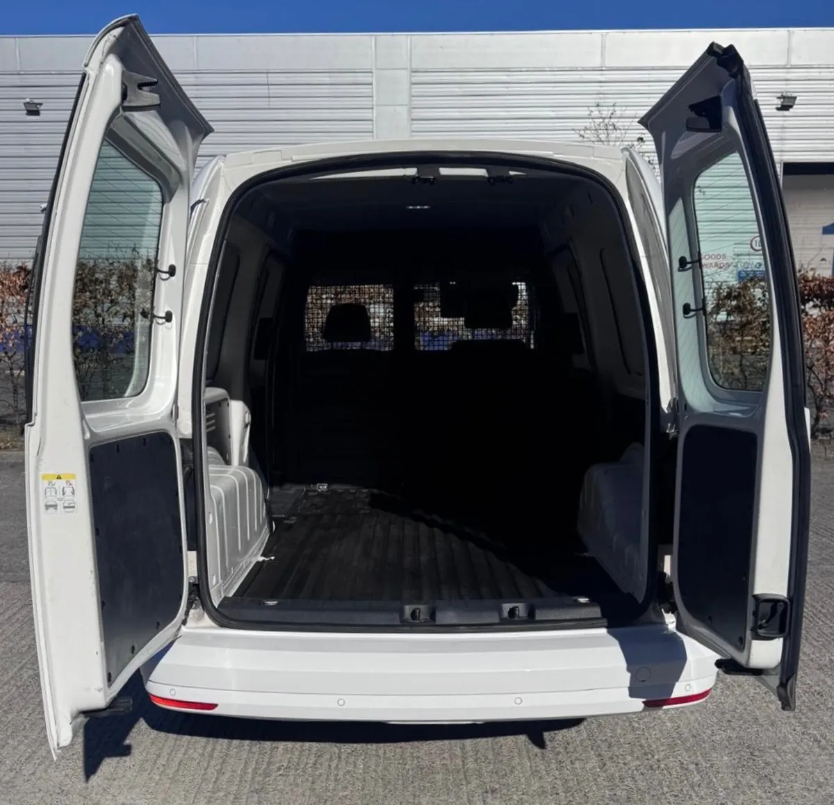 2019 Volkswagen Caddy TINY KLM’s - Image 3