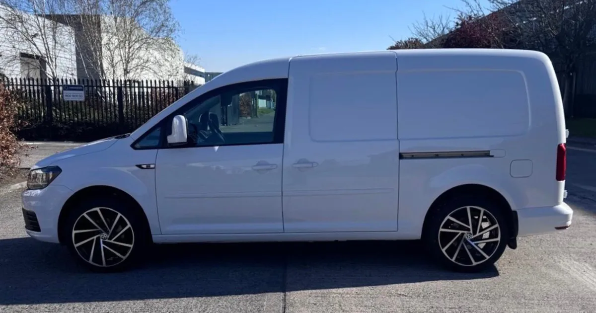 2019 Volkswagen Caddy TINY KLM’s - Image 4