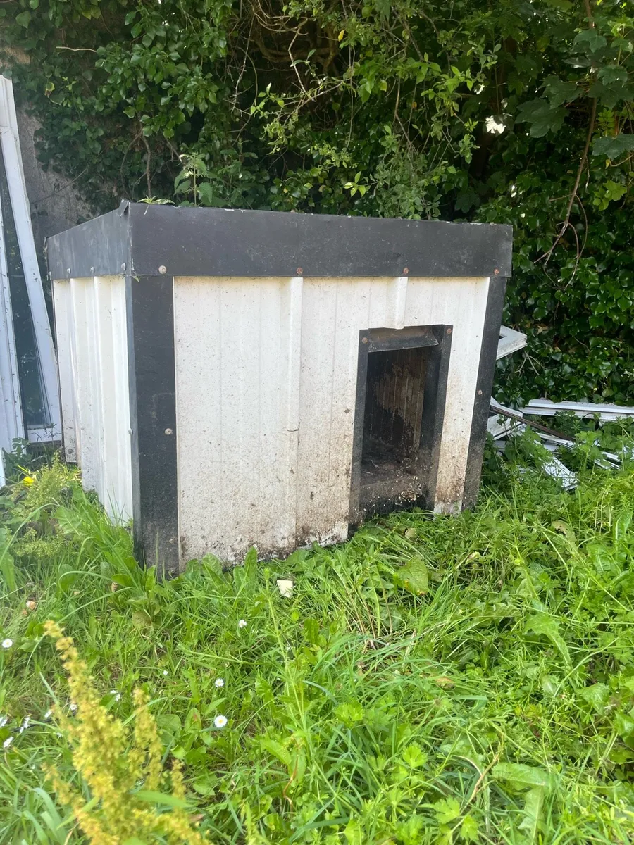 Dog box - Image 2