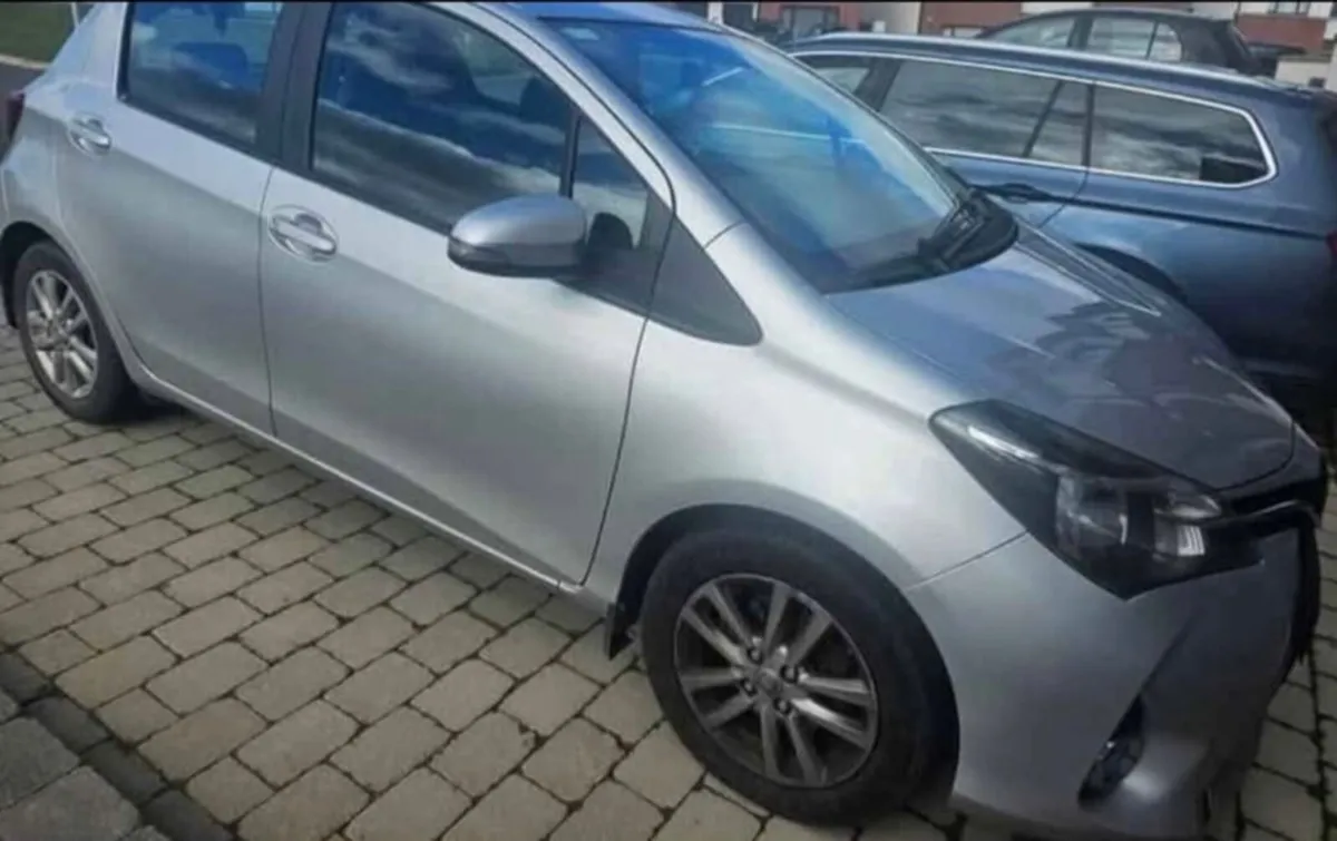 Toyota Yaris D4D Luna 2016 - Image 3
