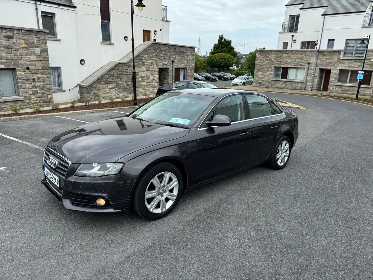 Audi A4 B8 2.0TDI NCT 04/2026 low mileage - Image 2
