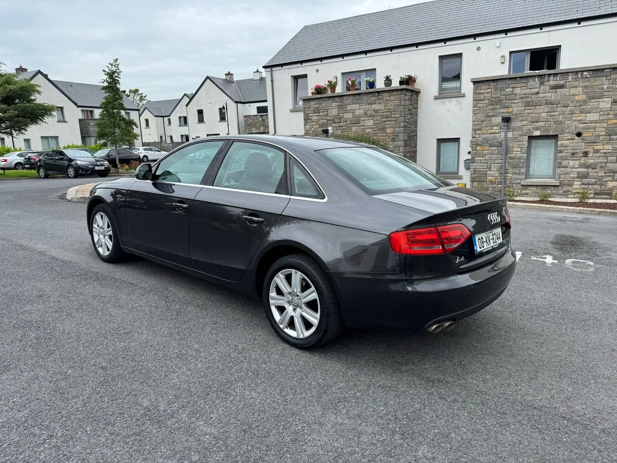 Audi A4 B8 2.0TDI NCT 04/2026 low mileage - Image 3