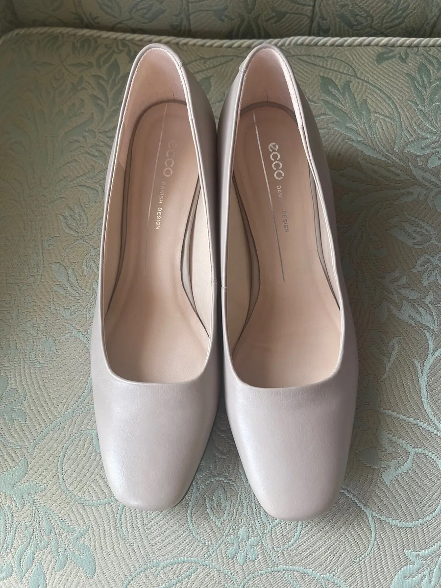 Shoes  Ecco 39 - Image 4