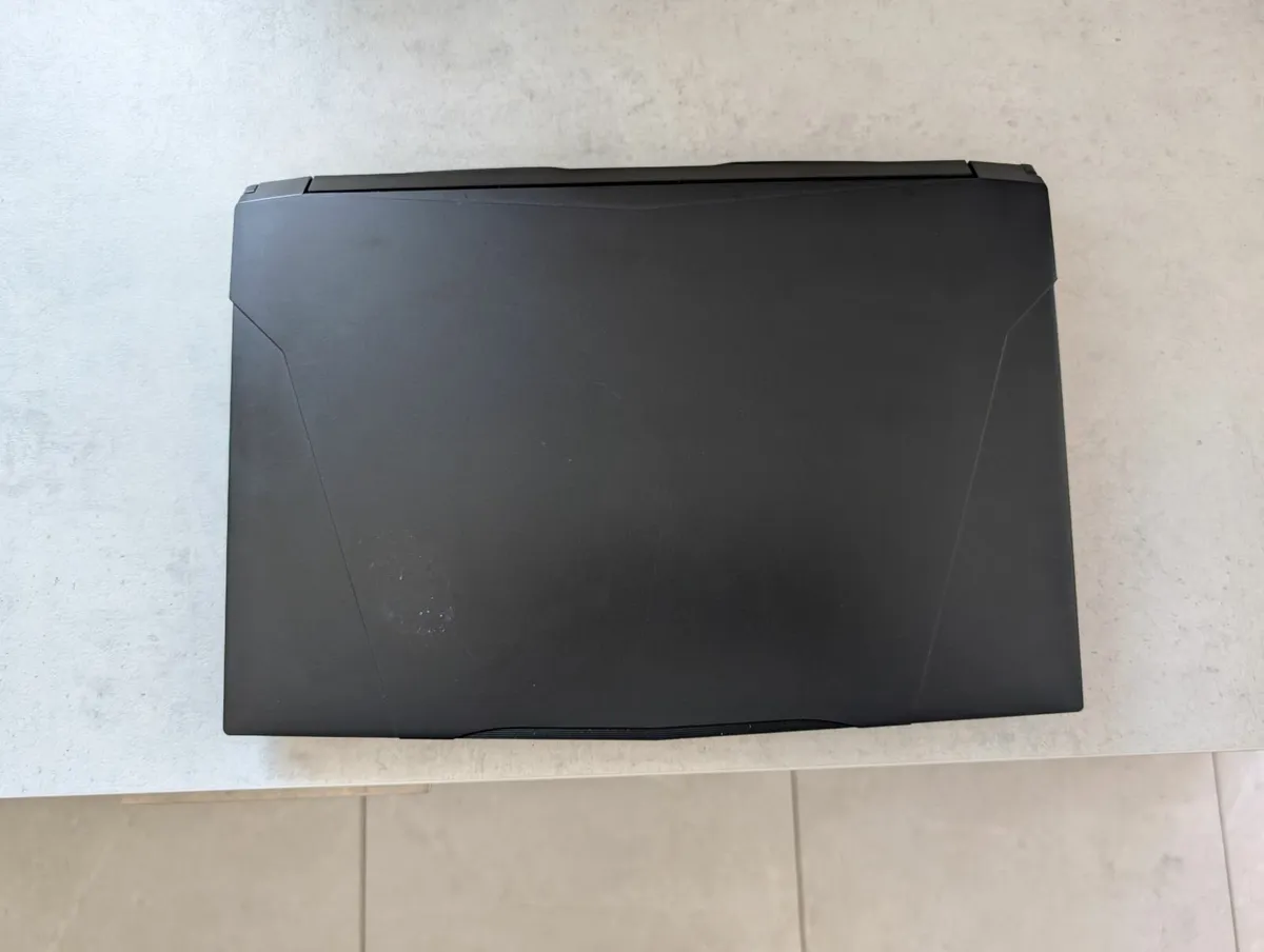 Laptop for Sale: i7 / 12GB RAM / SSD / GTX 1050 - Image 2