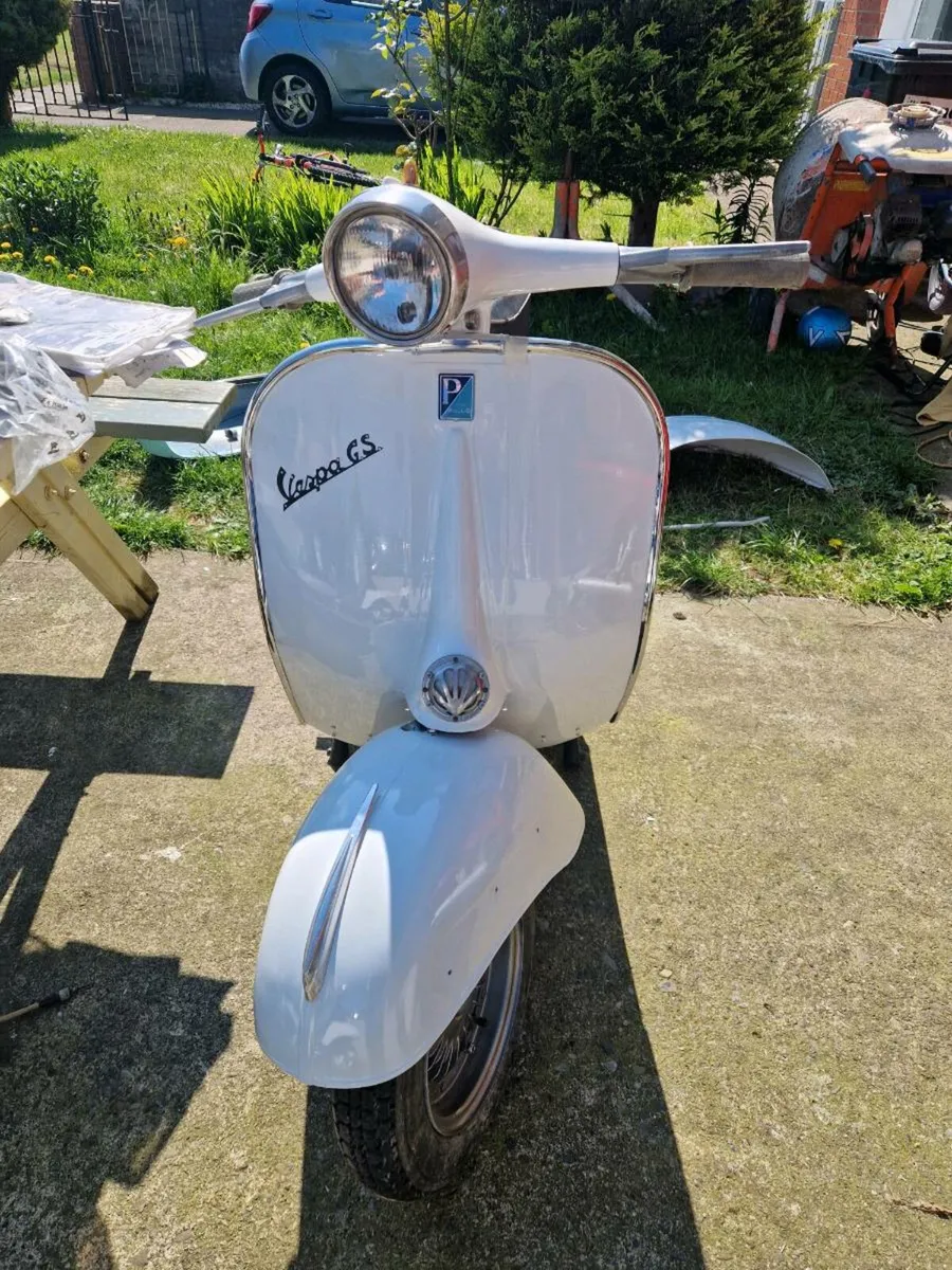 Vespa GS160 - Image 2
