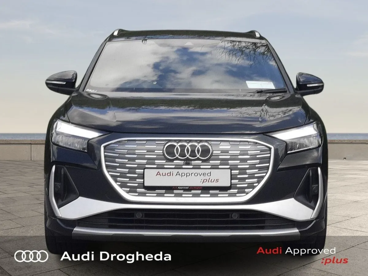 Audi Q4 E-tron 40 S Line - Image 3