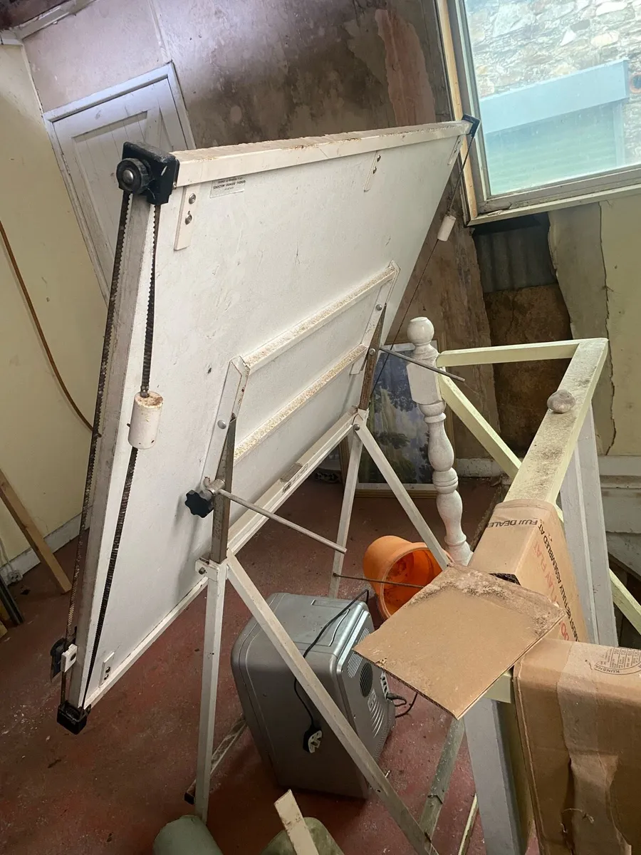 Professional Engineering Drawing Board - Image 2