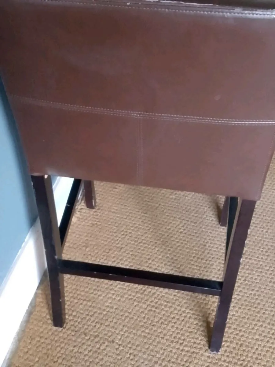Chairs - Image 3