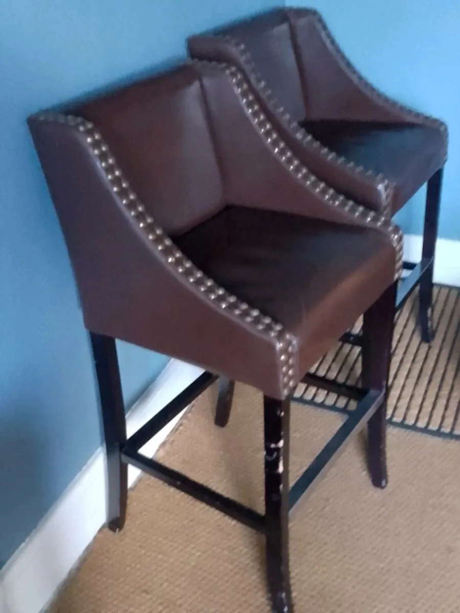 Chairs - Image 4