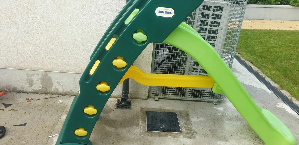 Kids slide - Image 1