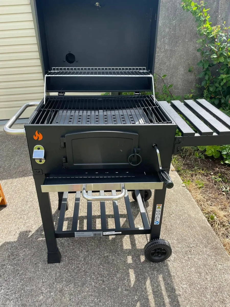 Barbecue - Image 1