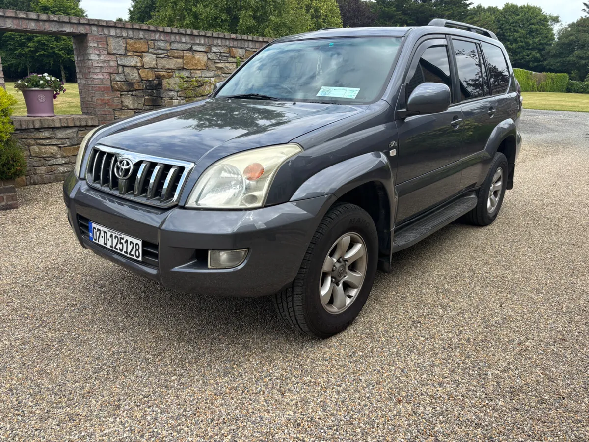 2007 Toyota Land Cruiser crew cab auto 3ltr - Image 1