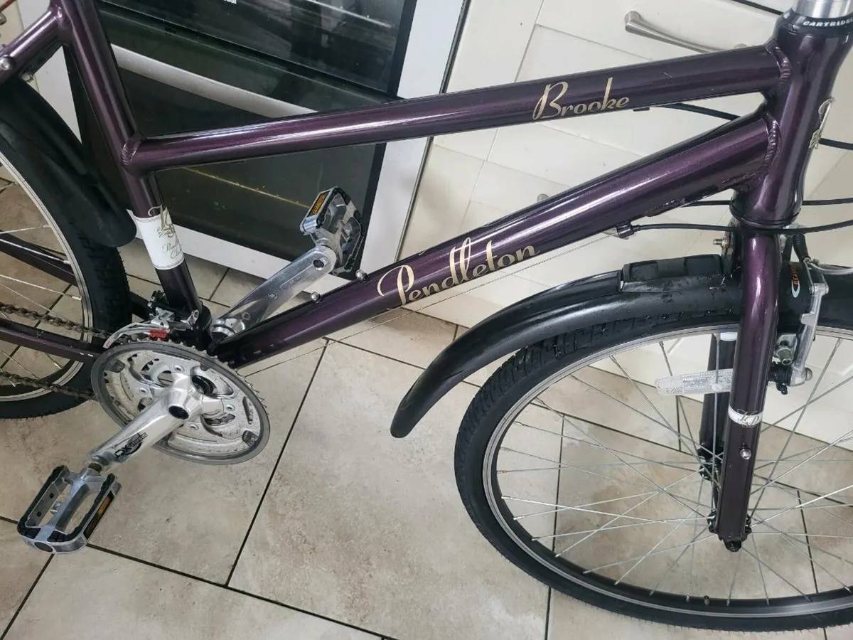 Ladies bike - Image 2