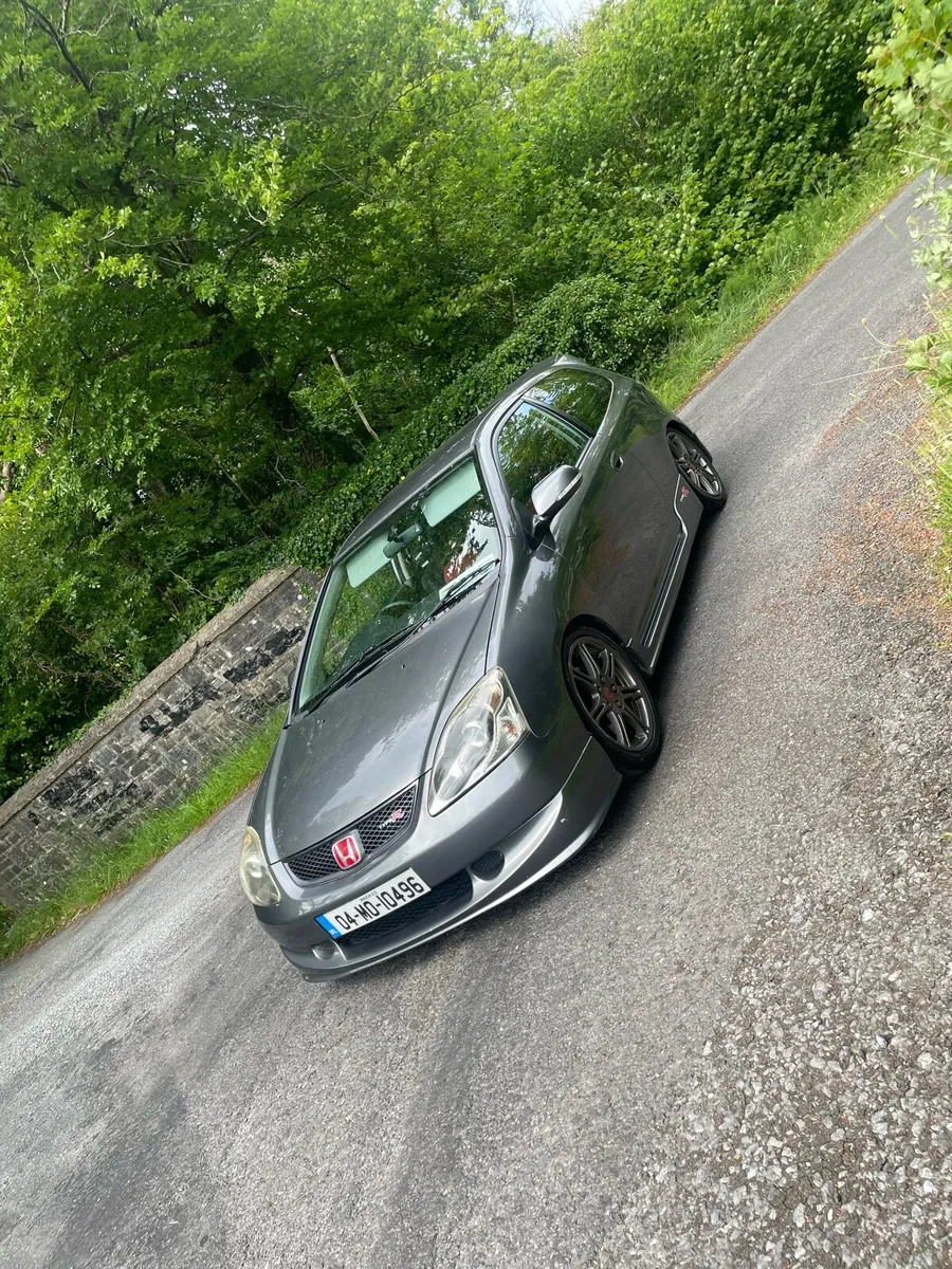 Civic type r - Image 2