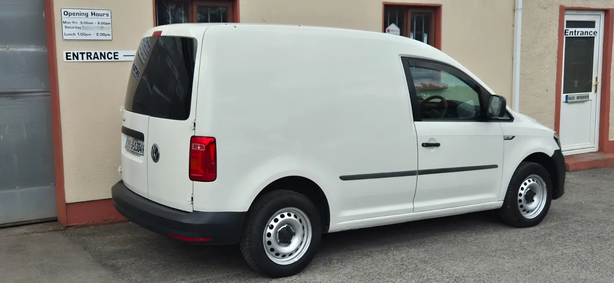 Volkswagen Caddy 2019 2.0Tdi - Image 4