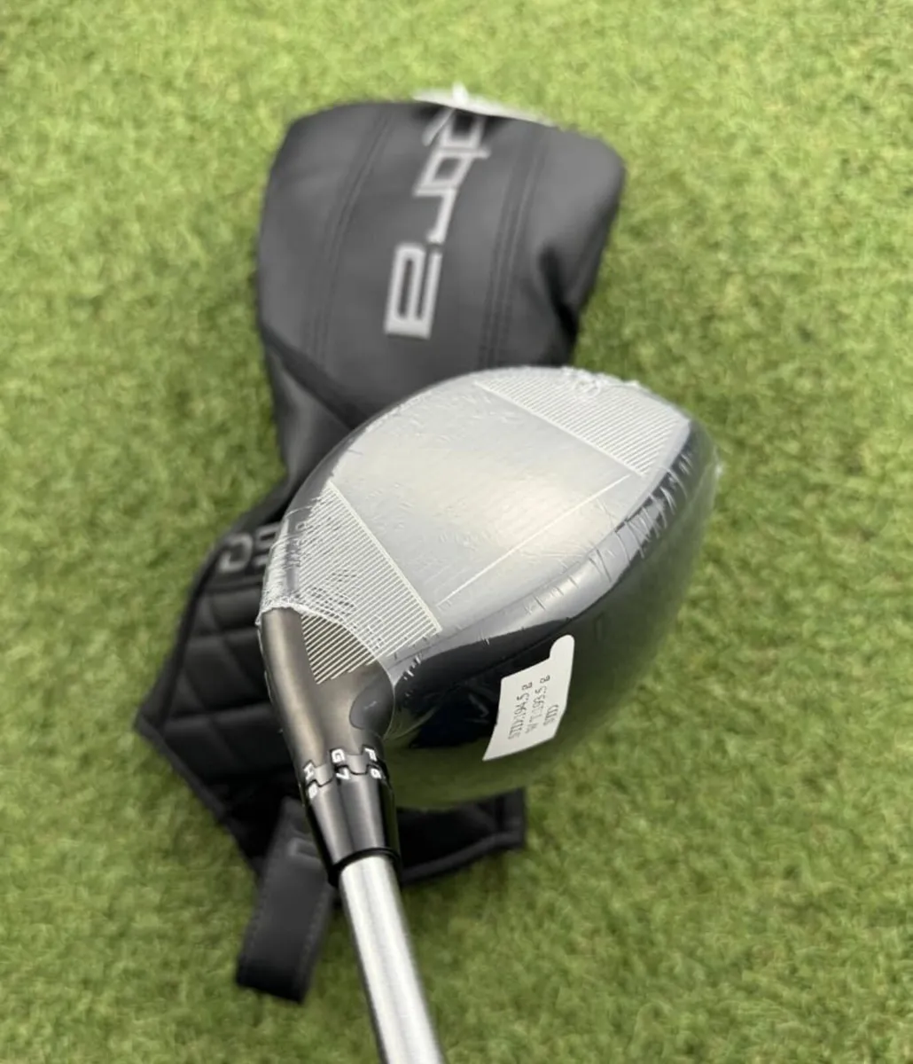 NEW COBRA DS-ADAPT LS DRIVER / 10.5° / STIFF - Image 3