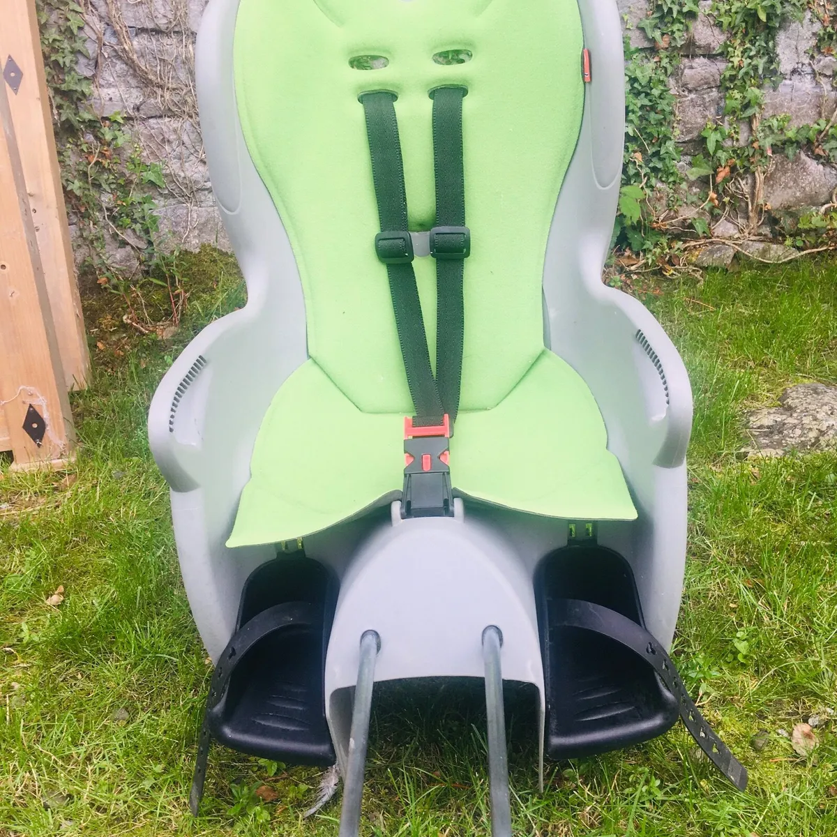 Child’s bike seat - Image 4