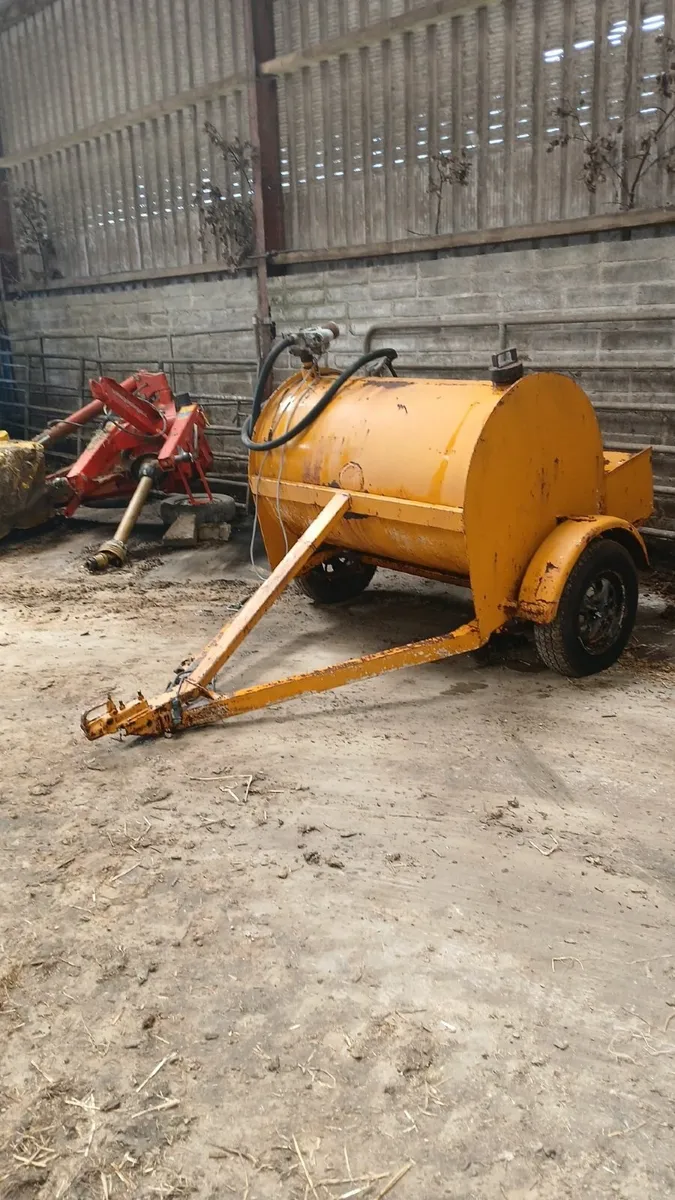 700/800 ltr fuel bowser - Image 1