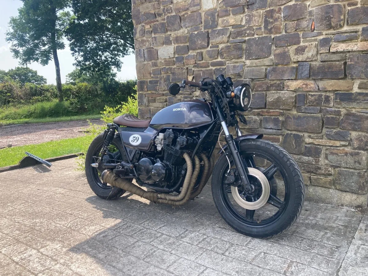 Honda CB750 cafe racer - Image 1