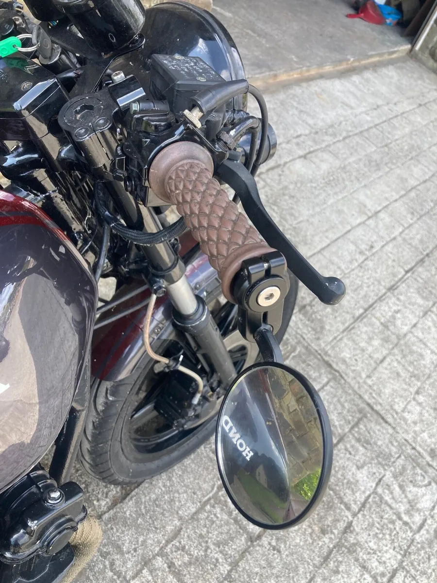 Honda CB750 cafe racer - Image 4