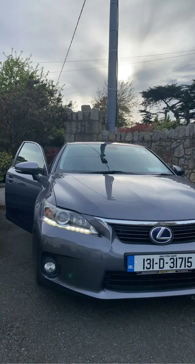 Car - Image 1