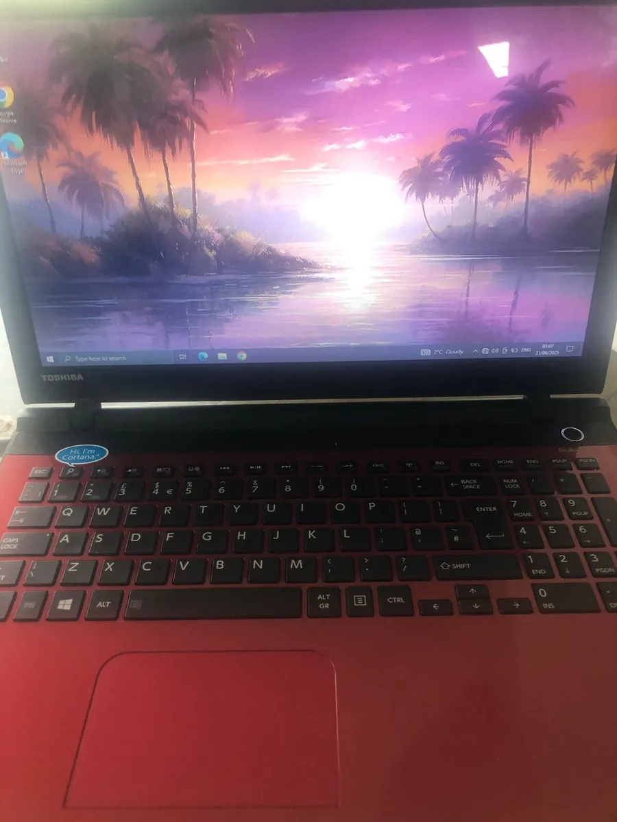 Laptop - Image 4