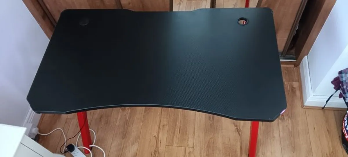 Gaming desk - Image 4