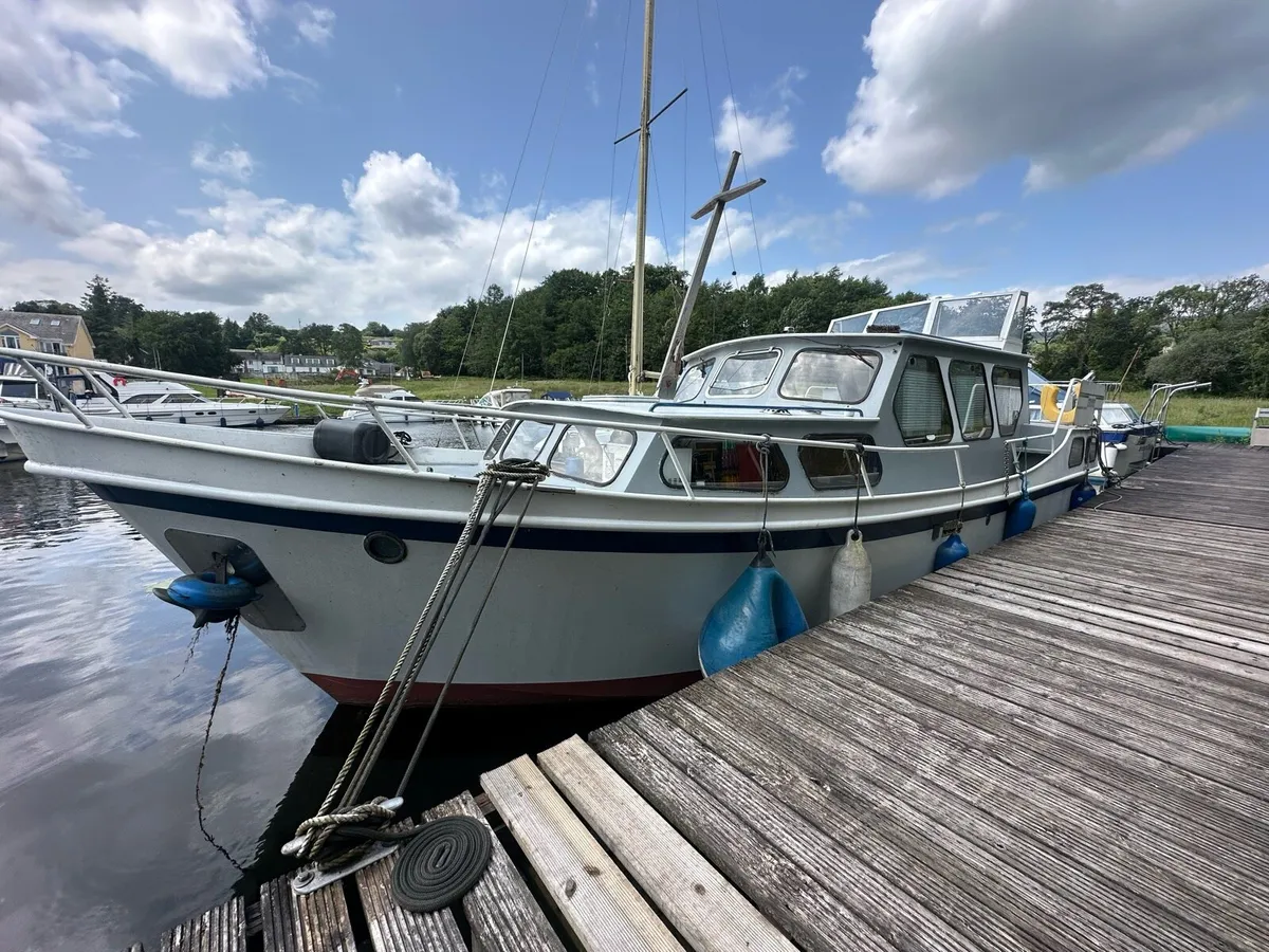 Boat - Image 1