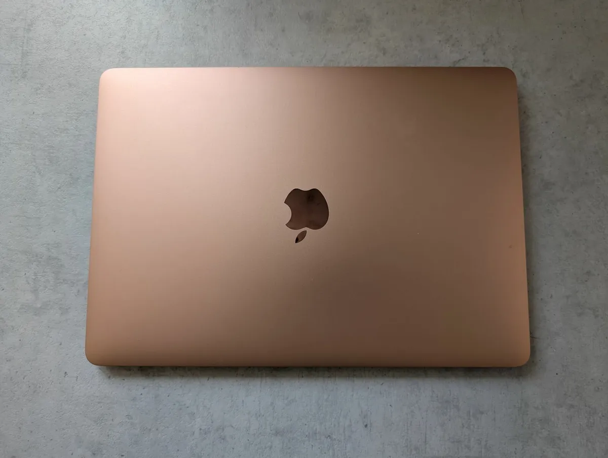 Laptop for Sale: MacBook Air 2020 - M1 / 8GB RAM - Image 4