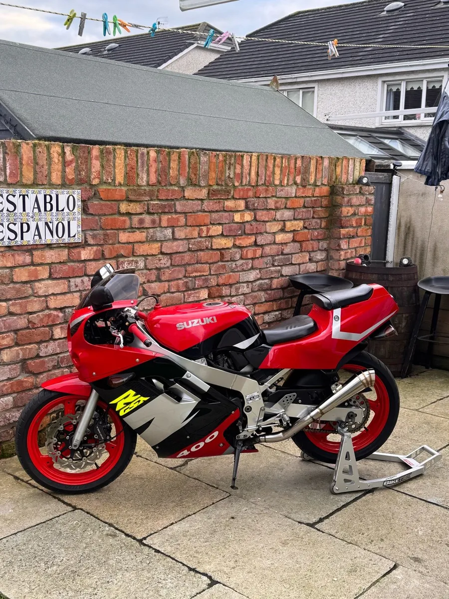 Gsxr 400r - Image 1
