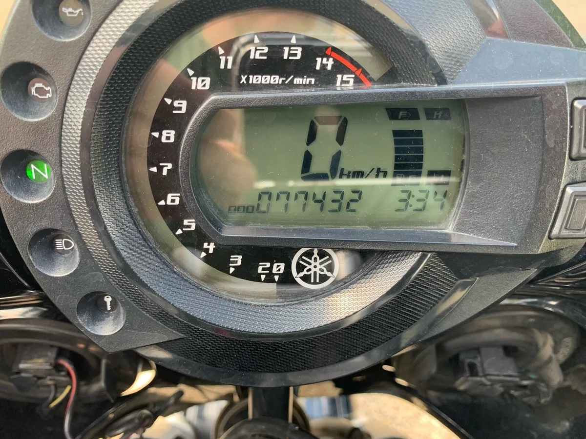 Yamaha Fazer 600S - Image 2