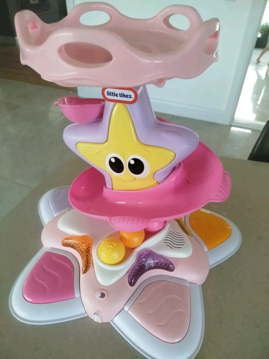 Bundle Leapfrog dog toy and Little Tikes starfish - Image 2