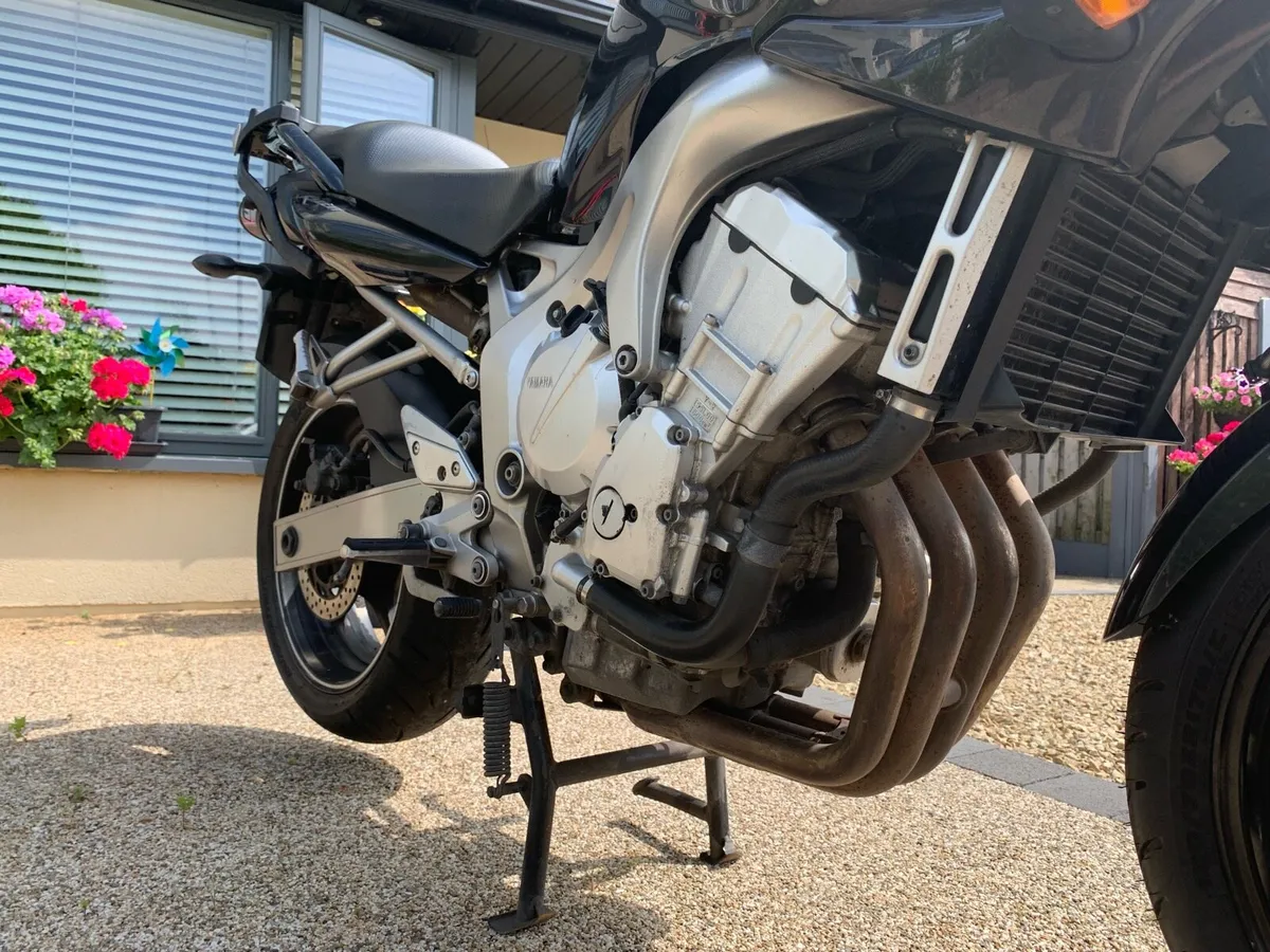 Yamaha Fazer 600S - Image 4