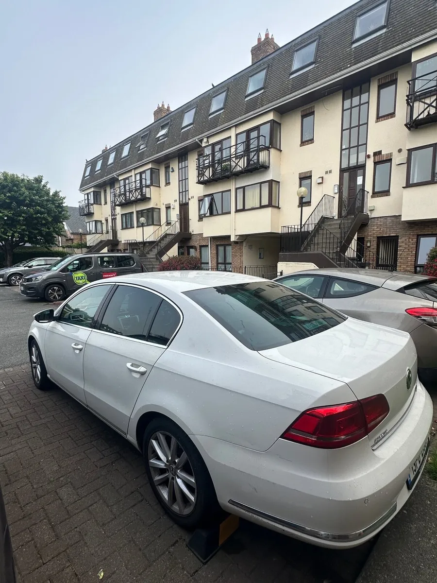 Volkswagen Passat 2013 High line (FULL LEATHER) - Image 4