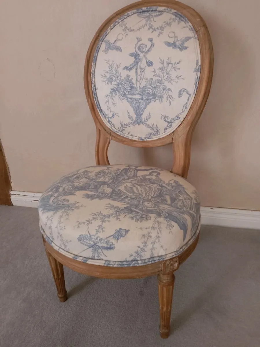 Bedroom chair - Image 1