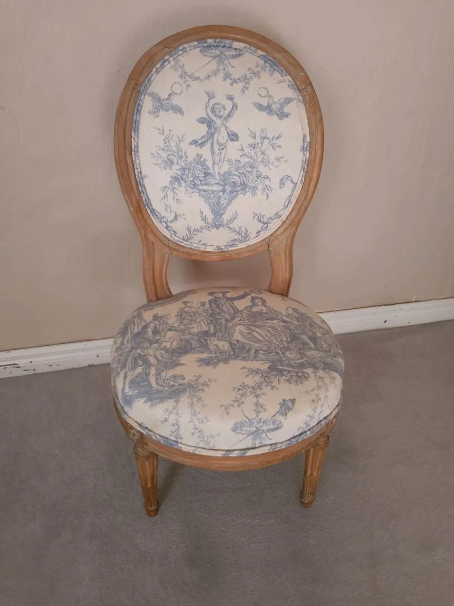 Bedroom chair - Image 2