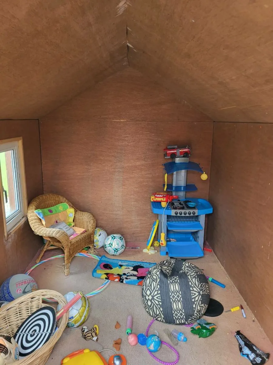 Play house - Image 2
