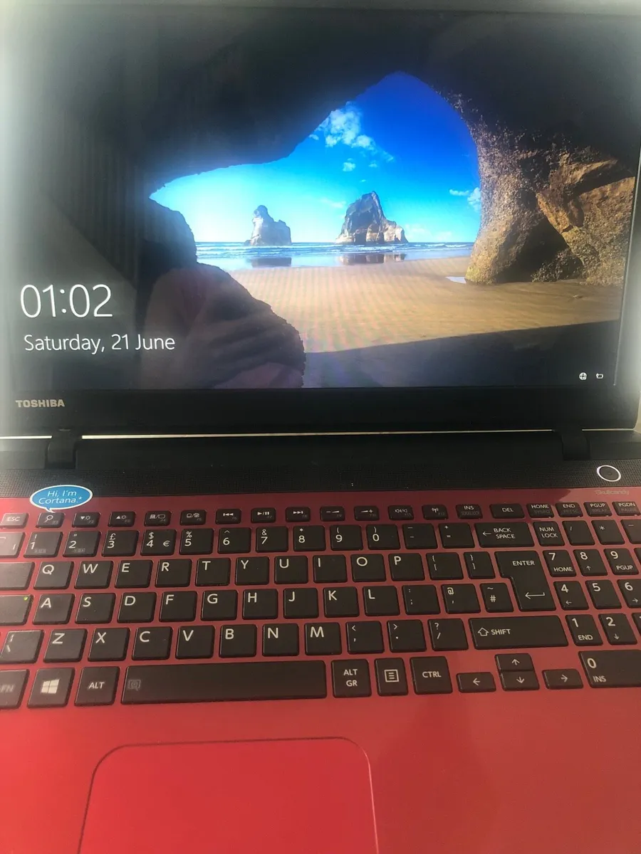 Laptop - Image 1