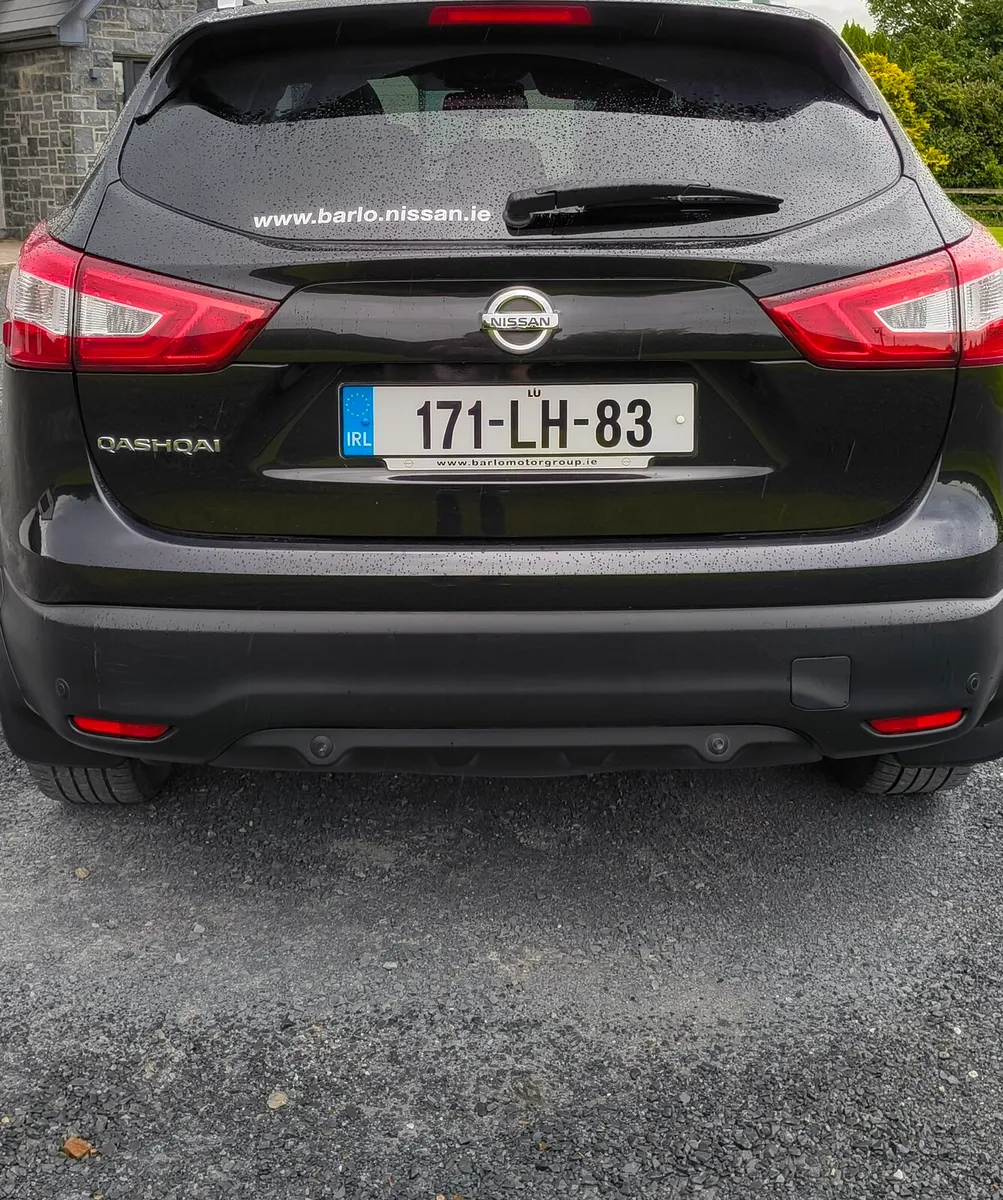 2017 Nissan Qashqai - Image 2