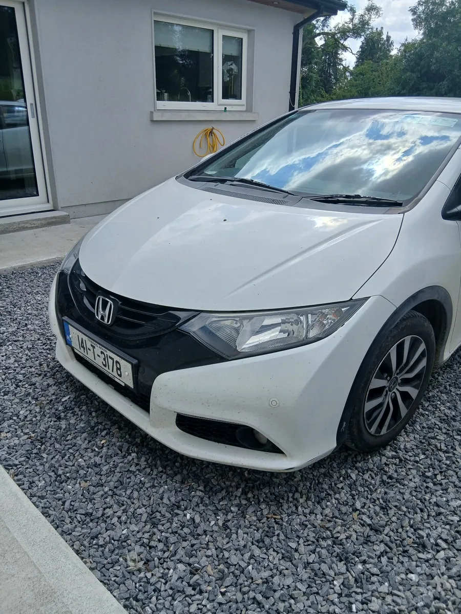 Honda Civic 2014 - Image 4