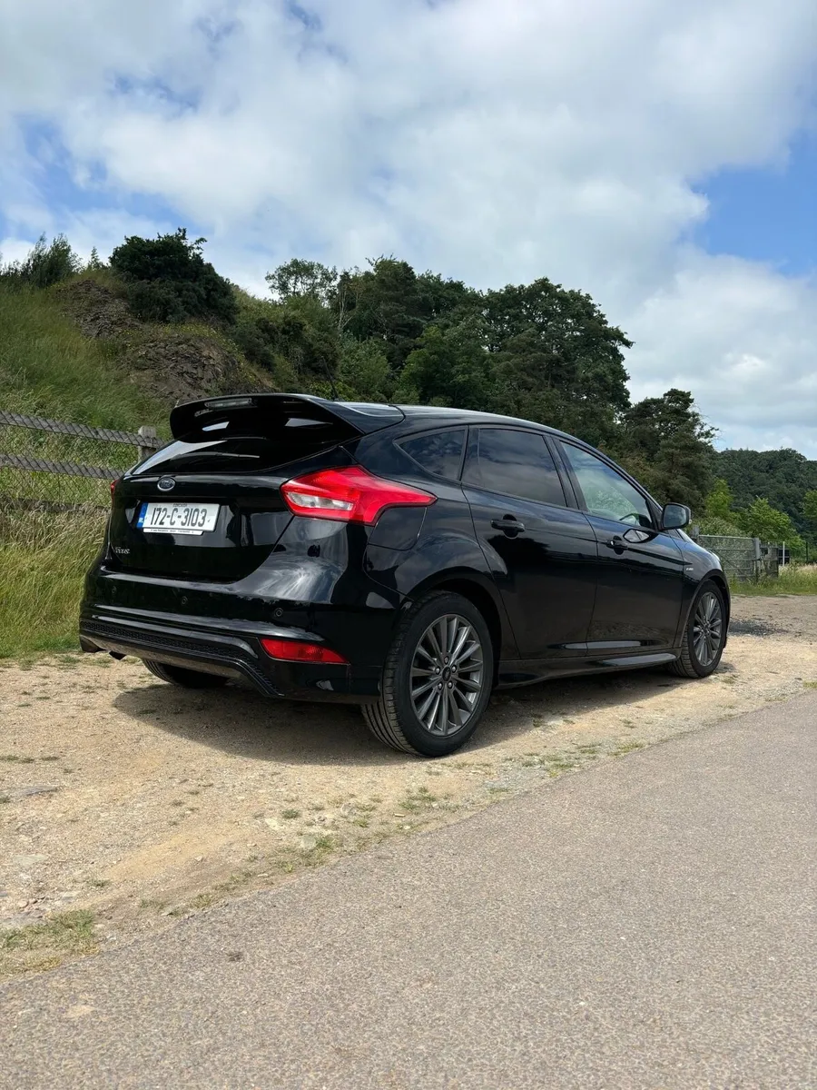 Ford Focus 1.5L Diesel ST Line - Image 3