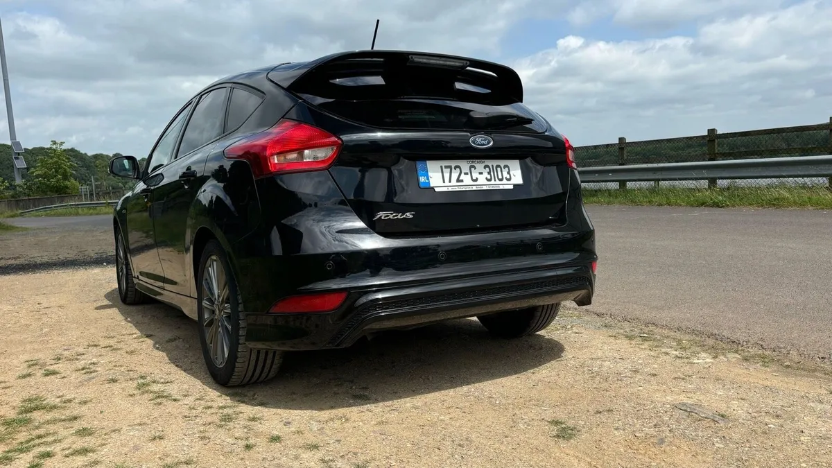 Ford Focus 1.5L Diesel ST Line - Image 4