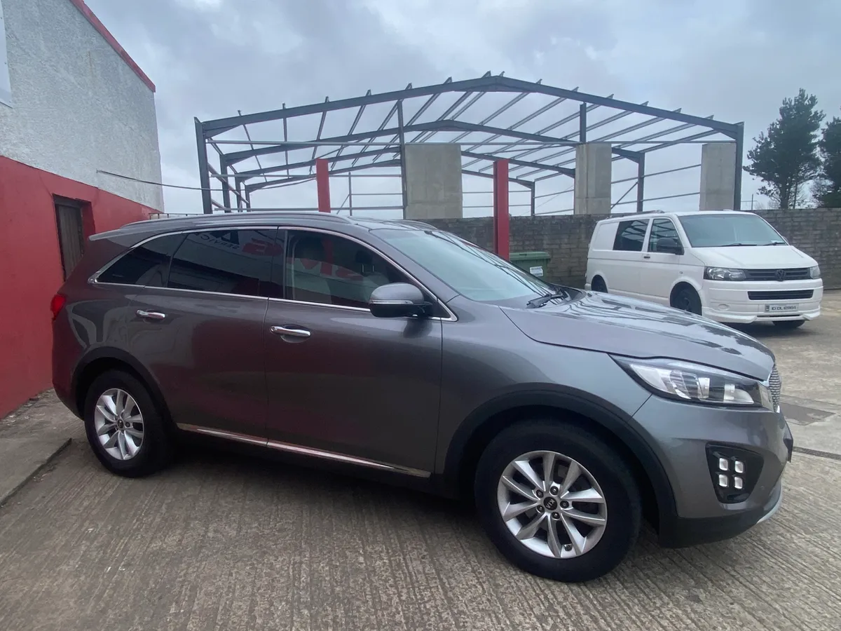 2017 KIA SORENTO 7seater warranty finance - Image 3