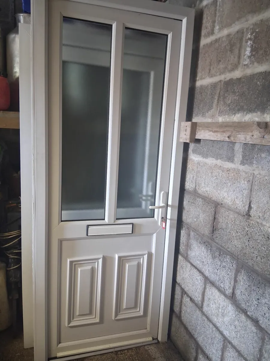 Pvc door 900x 2225