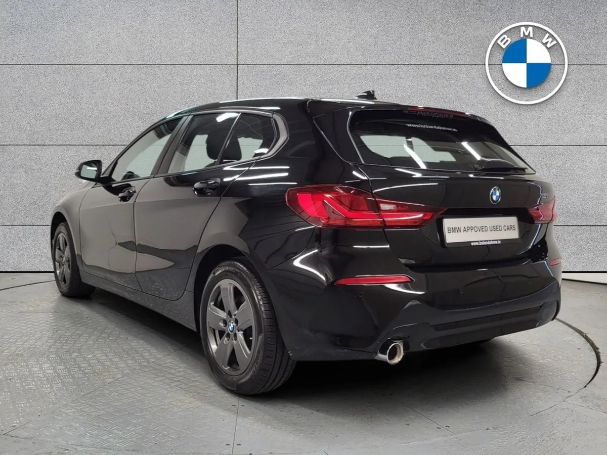 BMW 1 Series 118i SE - Image 4