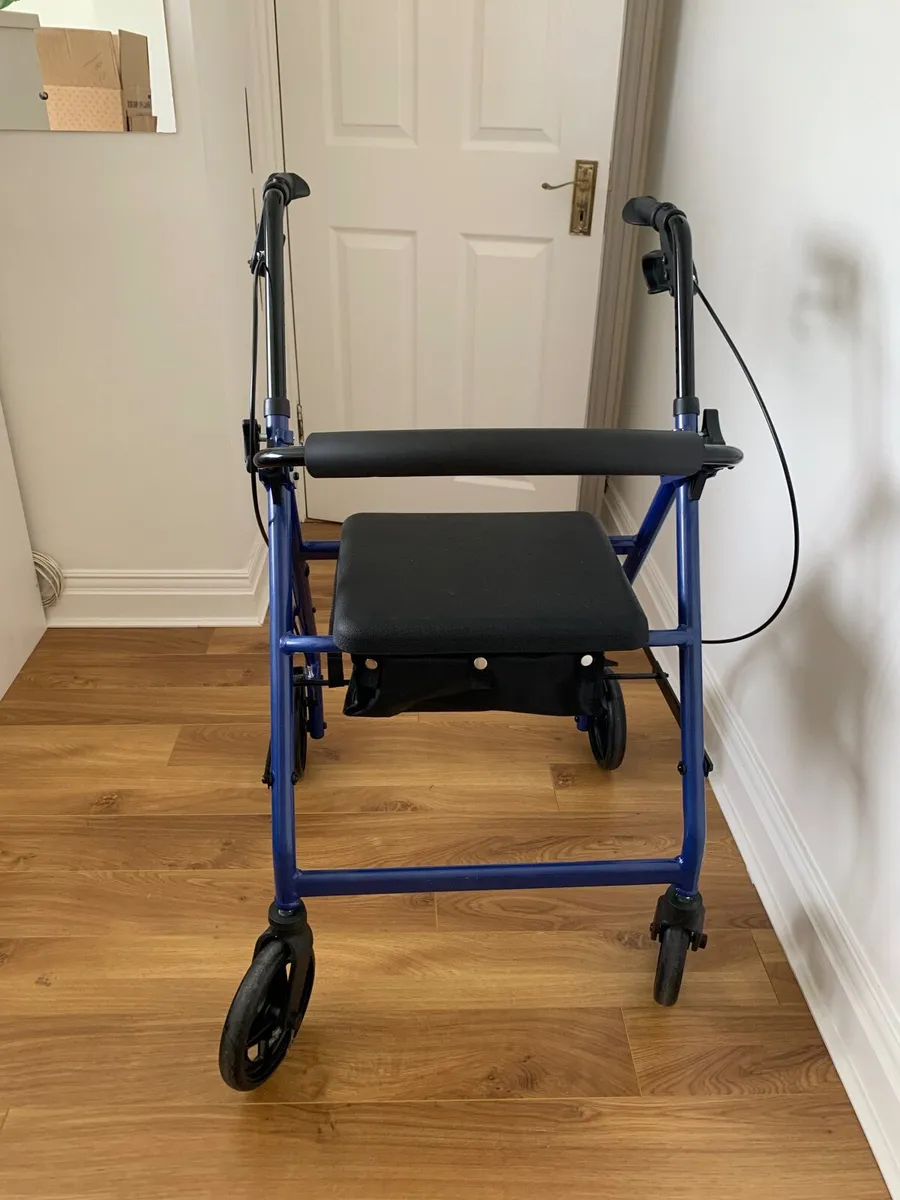 Rollator/Outdoor Walking Frame with wheels - Image 3