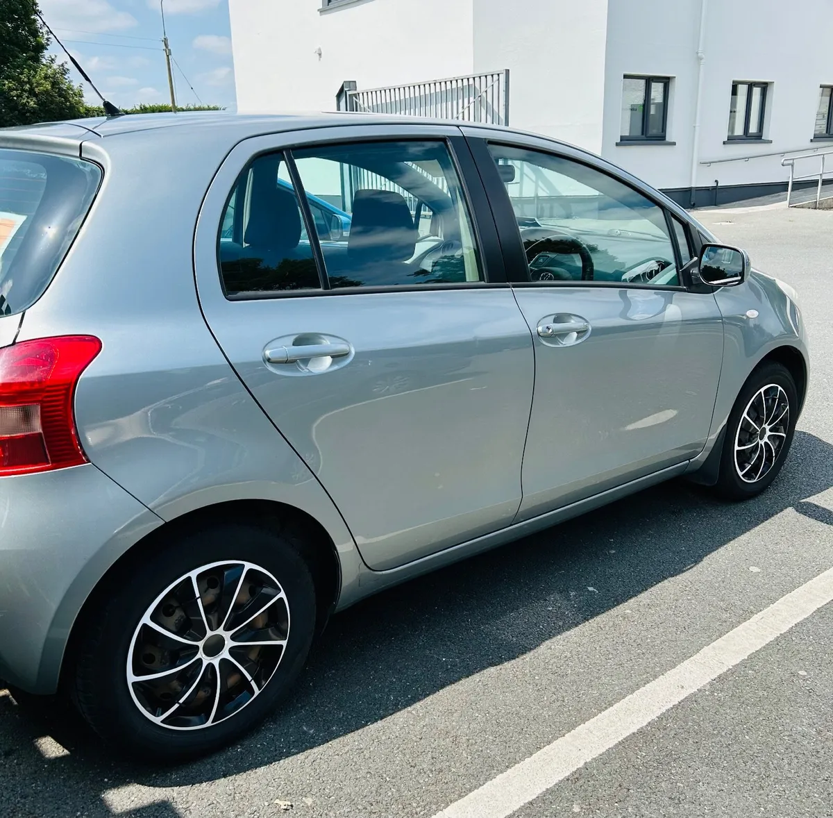 Toyota Yaris 2007 - Image 1