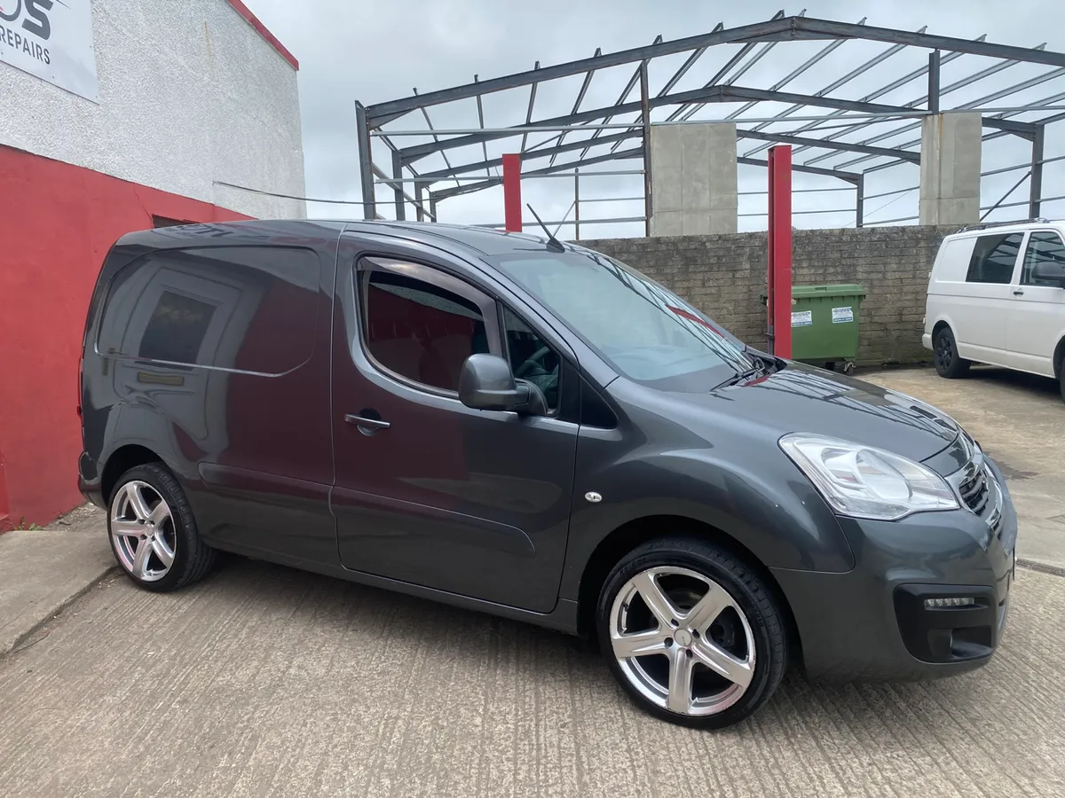 2018 PEUGEOT PARTNER DELIVERY finance warranty - Image 2